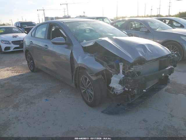 Salvage Kia Forte Image