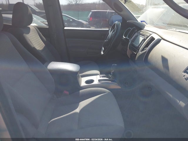 Toyota Tacoma Prerunner V6