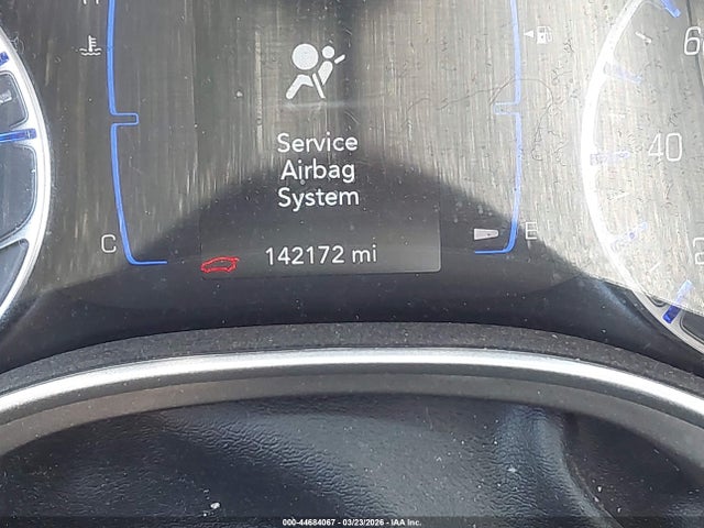 Chrysler Pacifica Touring L