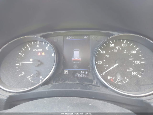 Nissan Rogue Sv
