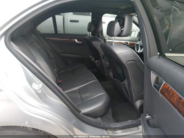 Mercedes-Benz C-Class Sport