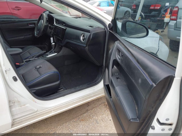 Toyota Corolla Se