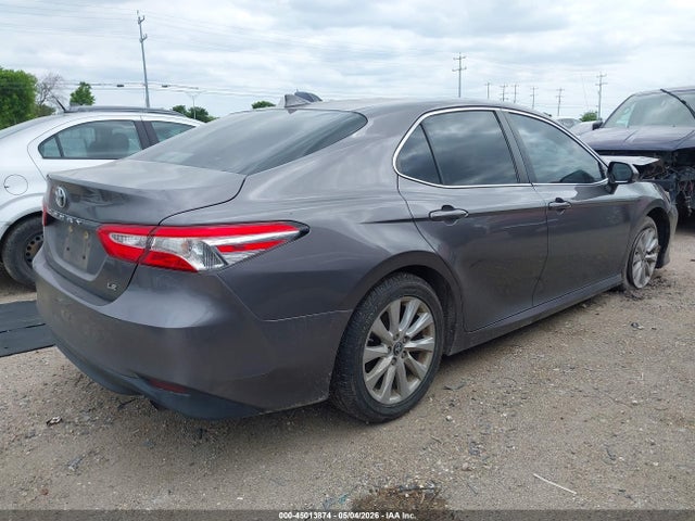 Toyota Camry Le
