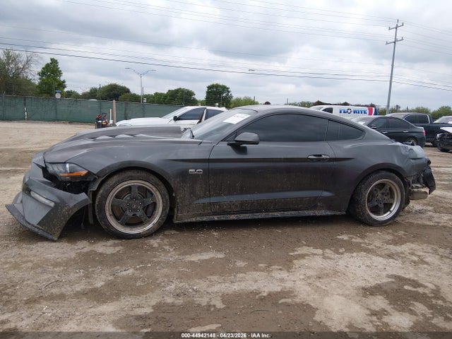 Ford Mustang Gt Premium