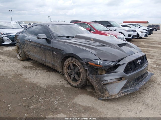 Salvage Ford Mustang Image