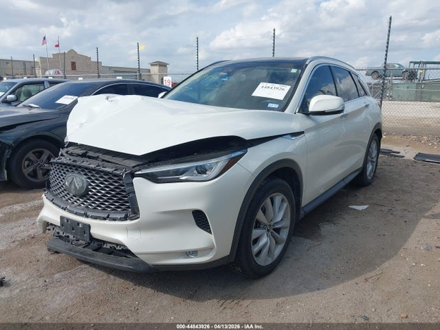 INFINITI Qx Luxe