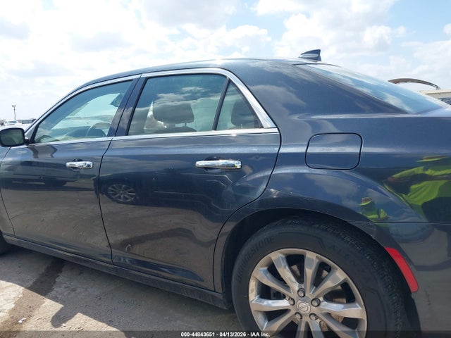 Chrysler 300 Limited Awd