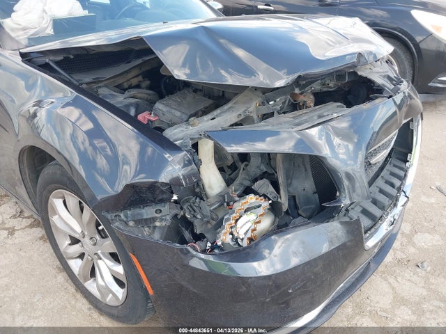 Chrysler 300 Limited Awd