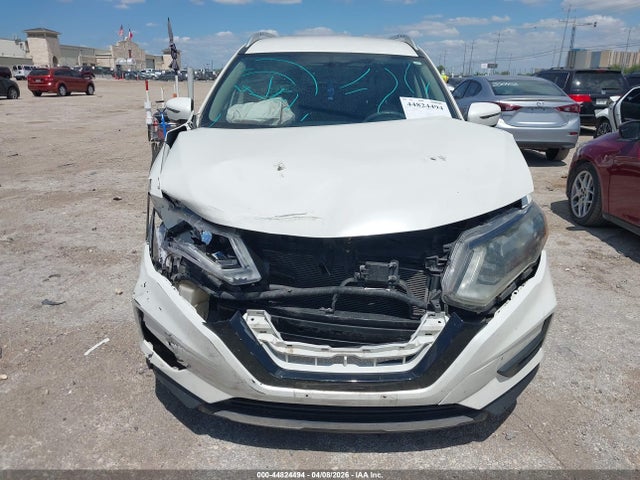 Nissan Rogue Sv