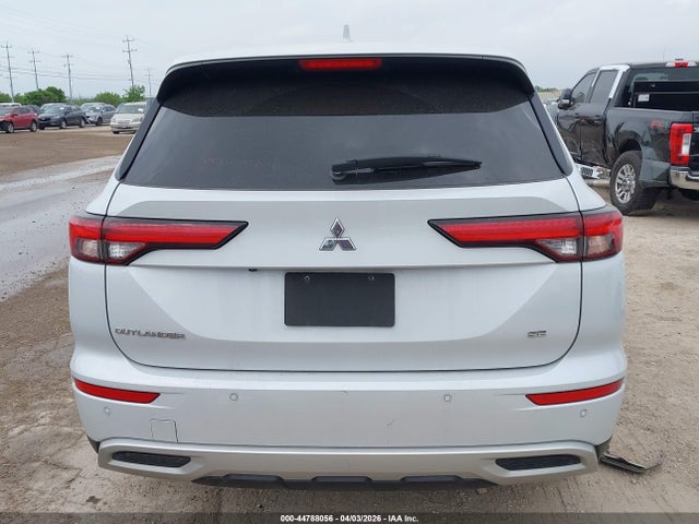 Mitsubishi Outlander Se 2.5 2wd