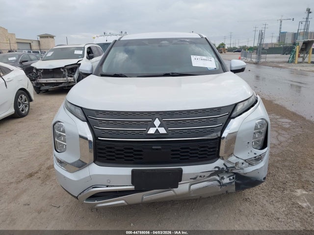 Mitsubishi Outlander Se 2.5 2wd