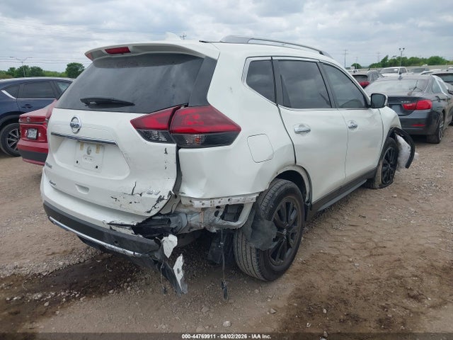 Nissan Rogue Sv