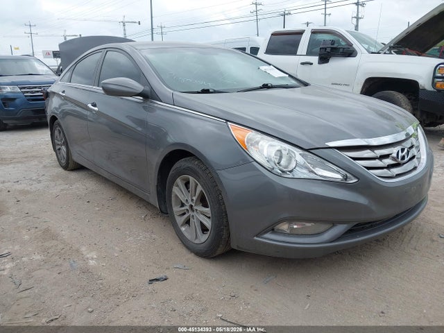 Salvage Hyundai SONATA Image