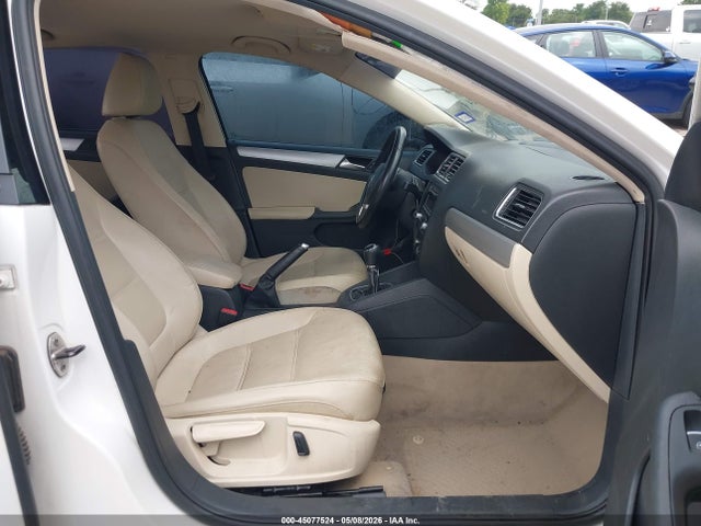 Volkswagen Jetta 2.5l Se