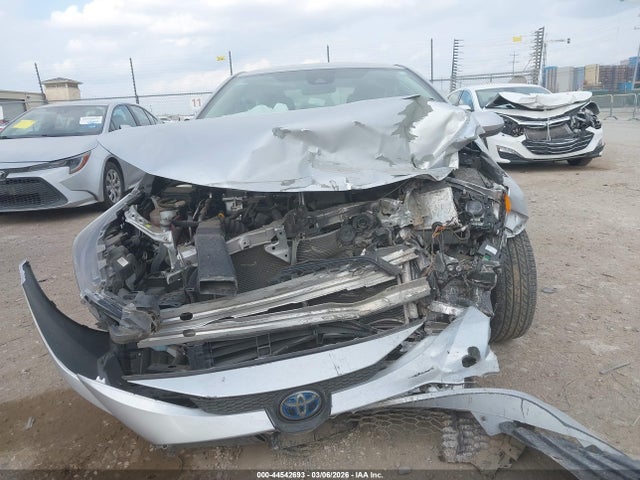 Toyota Corolla Hybrid Le