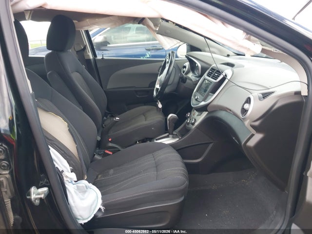 Chevrolet Sonic Lt Auto
