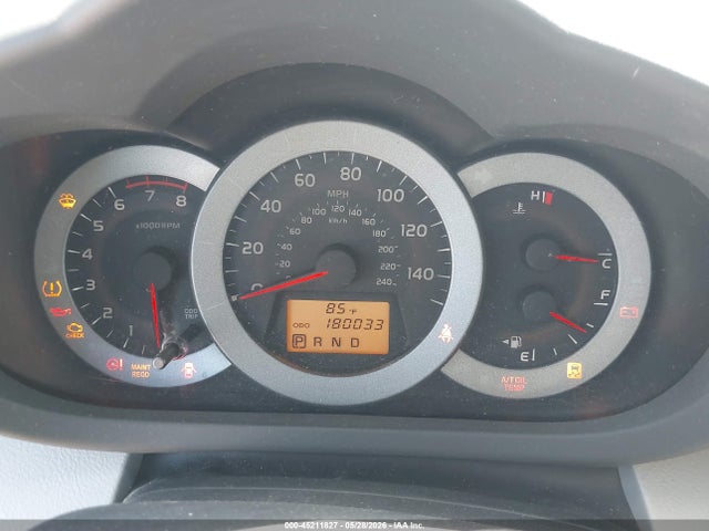 Toyota RAV4 Base V6