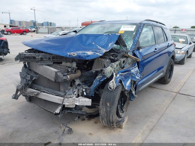 Ford Explorer Xlt