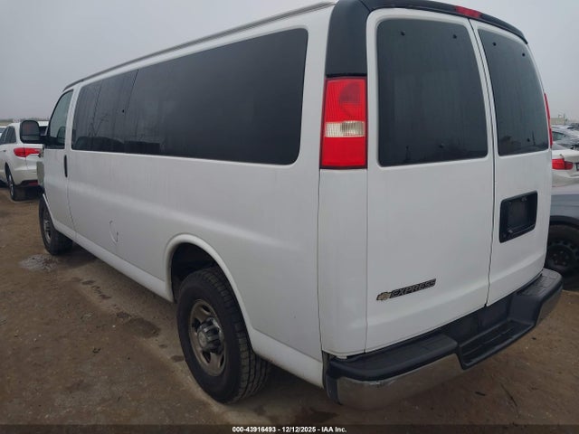 Chevrolet Express Lt