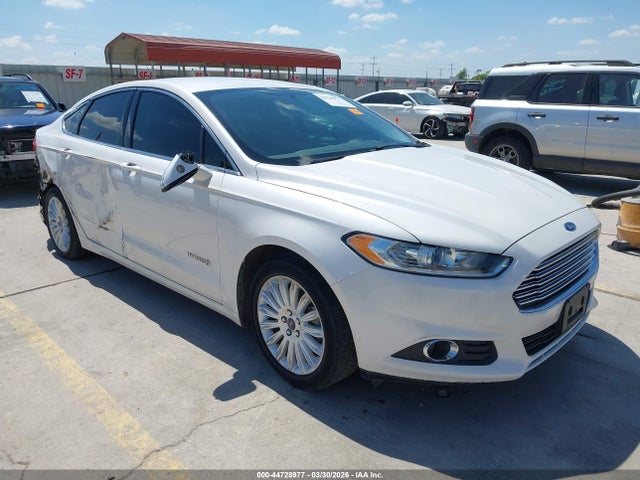 Salvage Ford Fusion Image