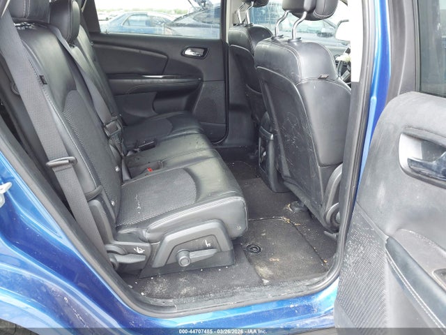 Dodge Journey Crossroad