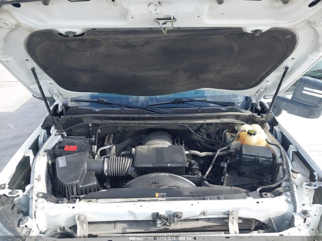 General Motors Sierra 2500HD 4wd  Standard Bed