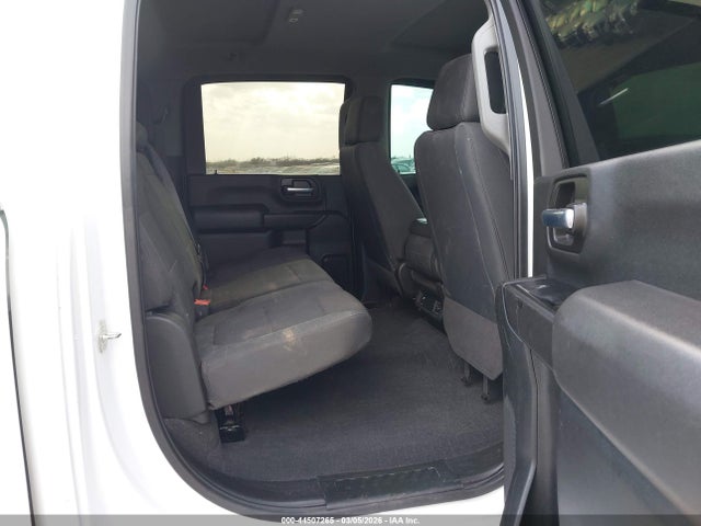 General Motors Sierra 2500HD 4wd  Standard Bed