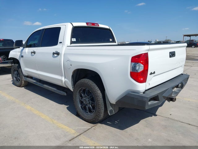 Toyota Tundra Sr5 5.7l V8