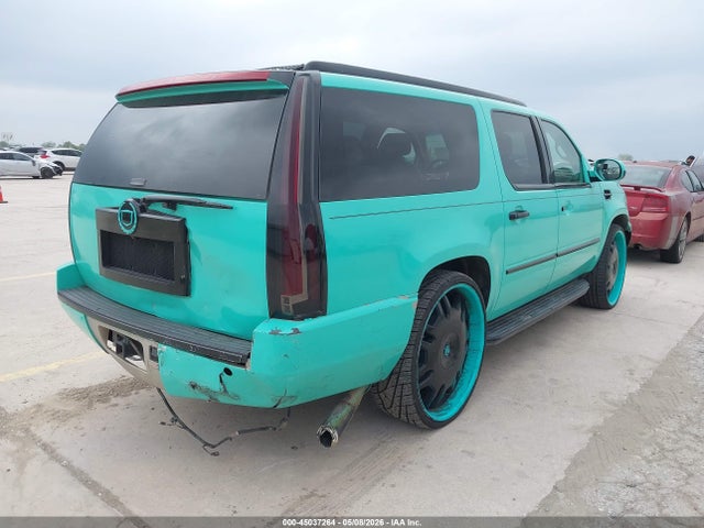 Cadillac Escalade Standard