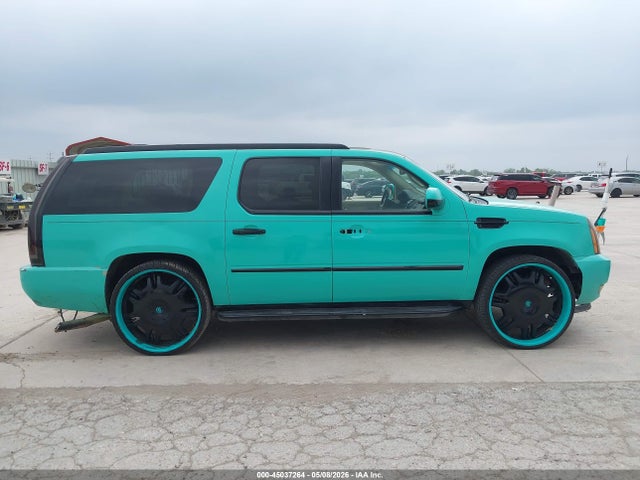 Cadillac Escalade Standard
