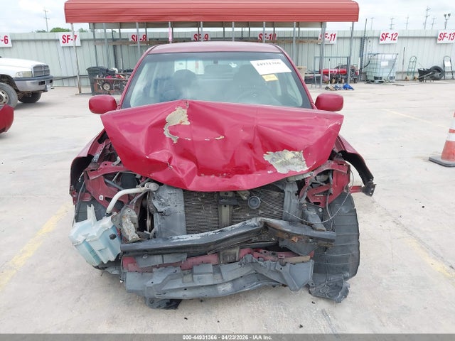 Nissan Versa 1.8s