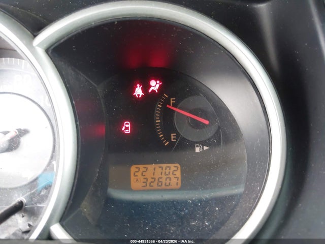 Nissan Versa 1.8s