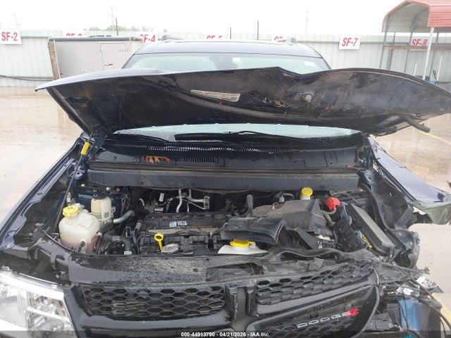 Dodge Journey Crossroad