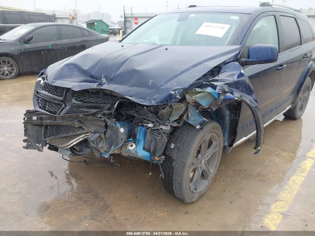 Dodge Journey Crossroad