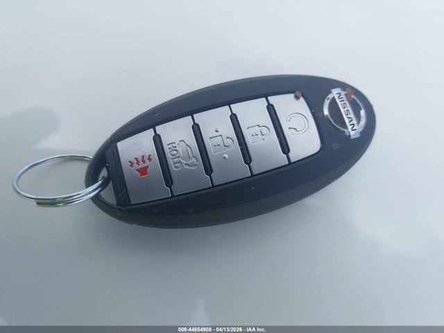 Nissan Pathfinder Platinum