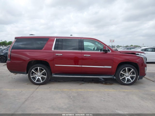 Cadillac Escalade Luxury Collection