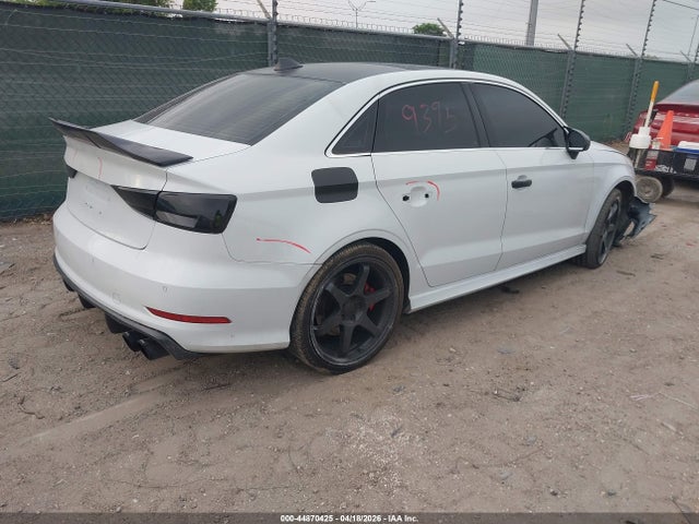 Audi S3 2.0t Premium Plus