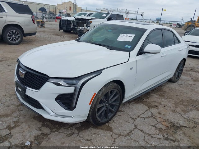 Cadillac CT4 Sport