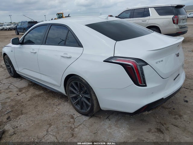 Cadillac CT4 Sport