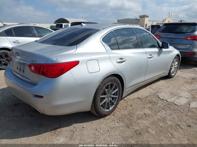 INFINITI Q50
