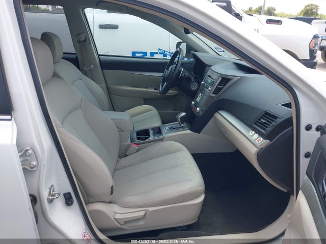 Subaru Outback 2.5i Premium