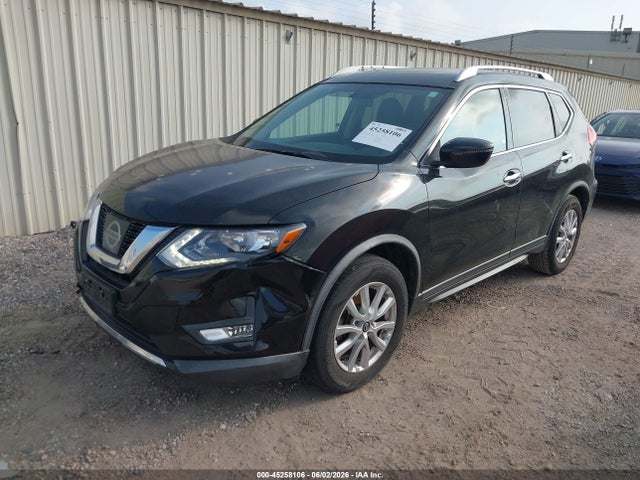 Nissan Rogue Sv