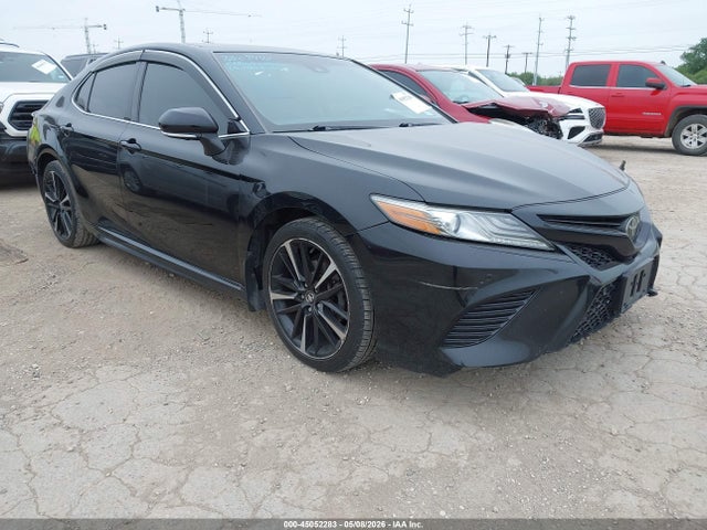 Salvage Toyota Camry Image