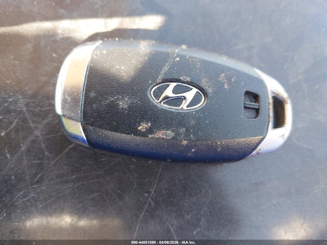 Hyundai KONA Sel
