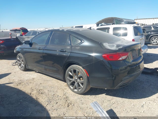 Chrysler 200 S