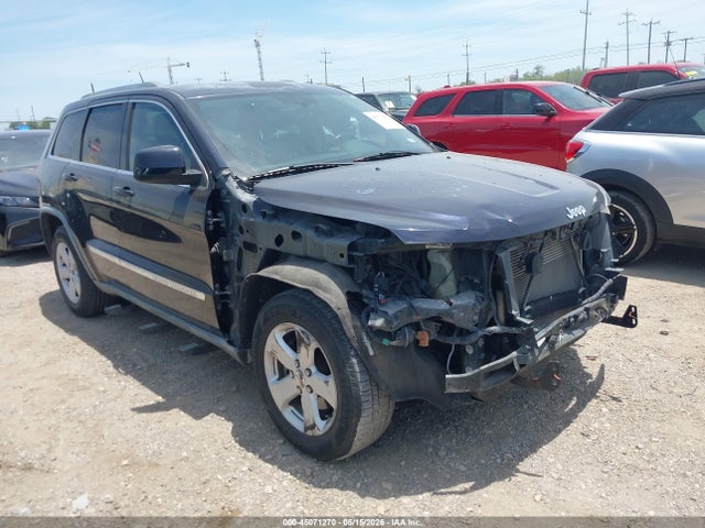 Salvage Jeep Grand Cherokee Image