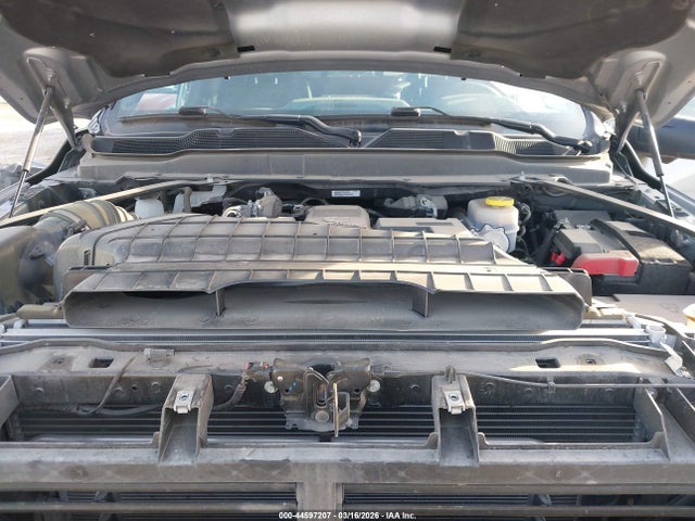 Ram 2500 Laramie  4x4 6'4 Box