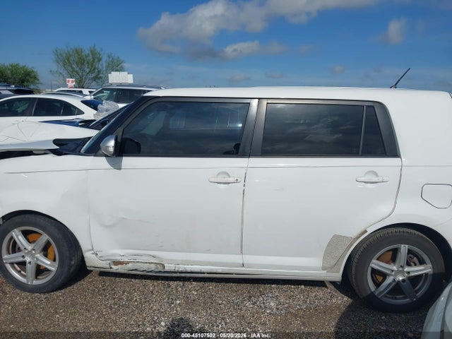 Scion xB