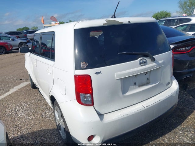 Scion xB