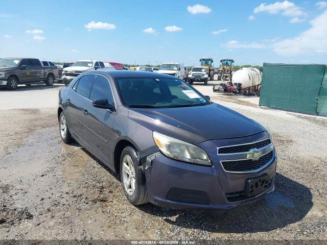 Salvage Chevrolet Malibu Image